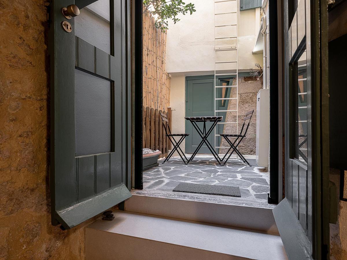 Hotel Off Chania  Luaran gambar
